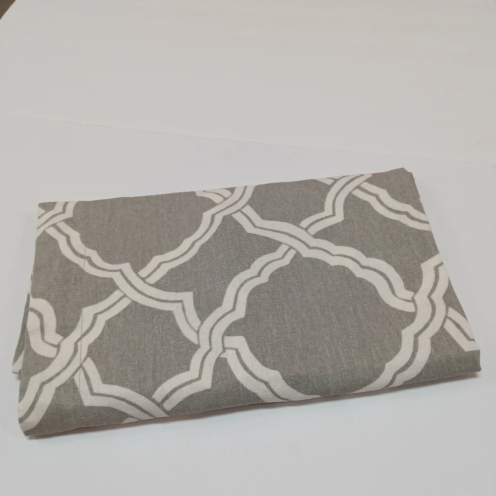 Pottery Barn Kendra Trellis Standard Pillow Shams PAIR